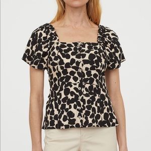 H&M button front puff sleeve print top 🖤🤍